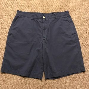 Vineyard Vine khaki shorts